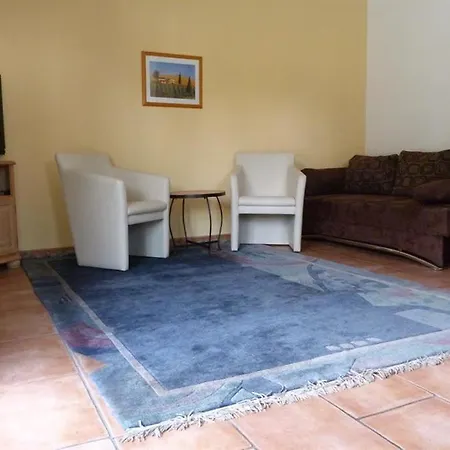 Zentrum Apartment *