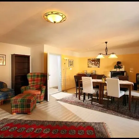 Zentrum Apartment *